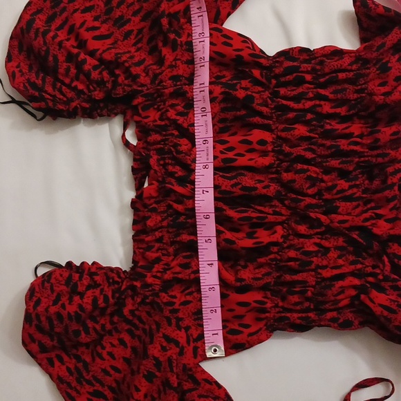 TOPSHOP RED/BLACK LONGSLEEVES CROP TOP - Picture 9 of 9